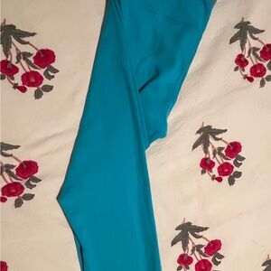 Lululemon Align- size 6